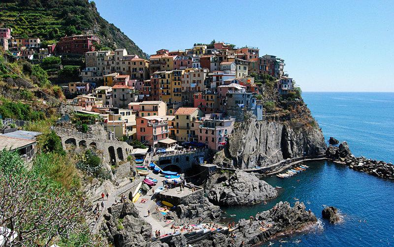 Une belle vue sur une destination de vacances idÃ©ale Cinque Terre