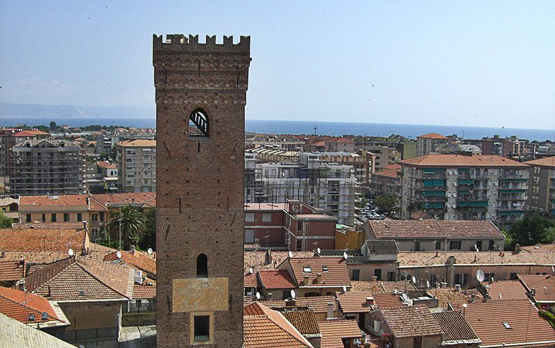 Vue du centre-ville de Albenga
