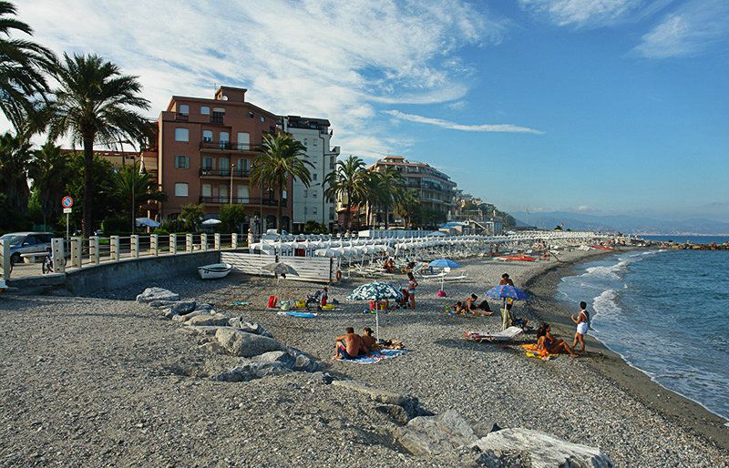 Belle vue sur Albenga et sa plage