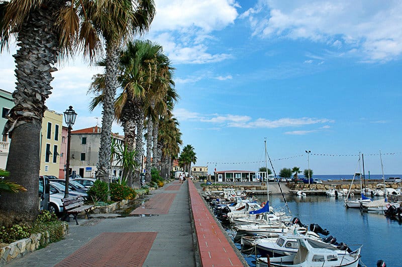 Un beau port de Riva Ligure