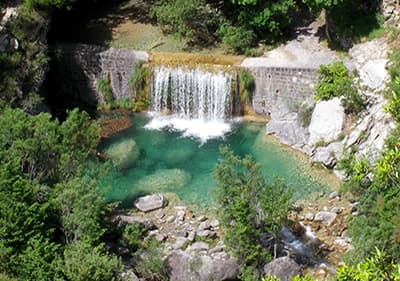 Lago di Rocchetta Nervina en Ligurie